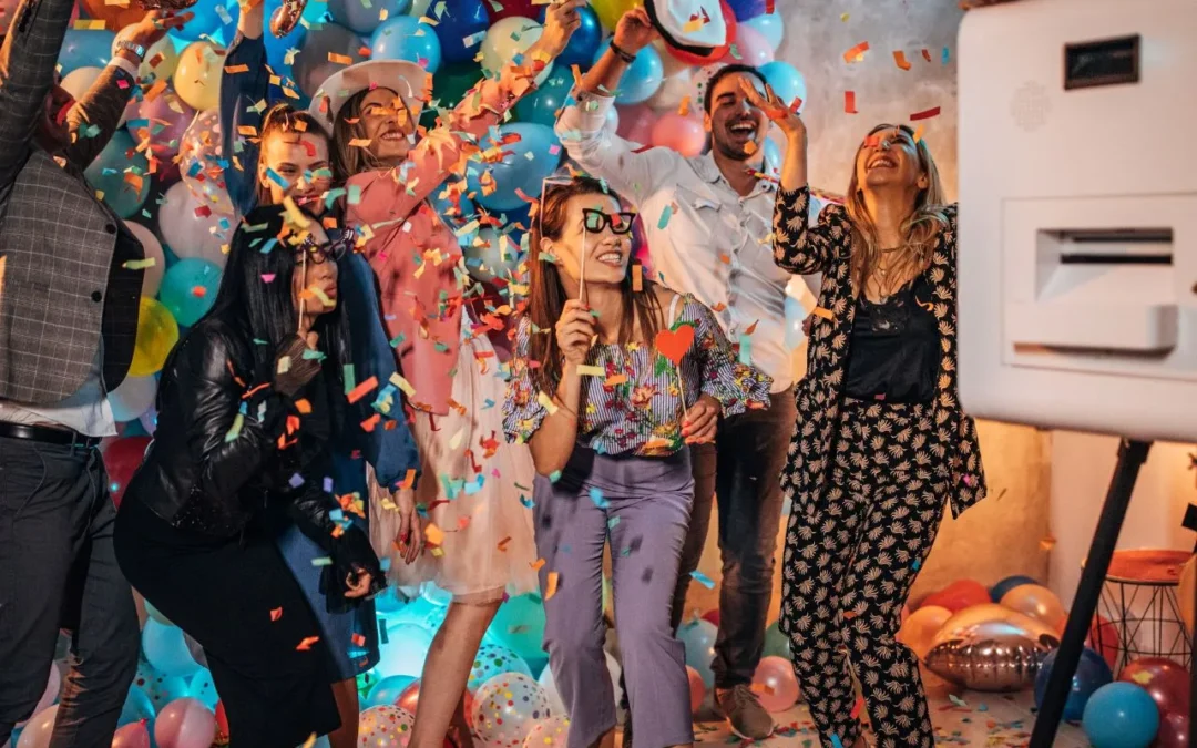 How to Use a Photo Booth to Enhance Guest Experience